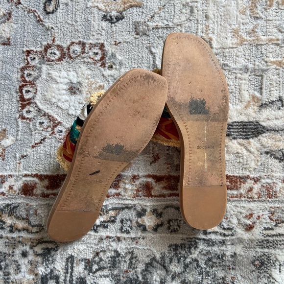 Dolce Vita Corey Multicolored Raffia Sandals - Picture 2 of 2